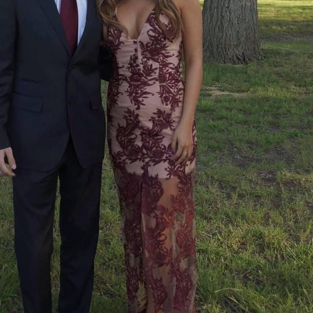 Dillards Women’s size 2 Formal dress